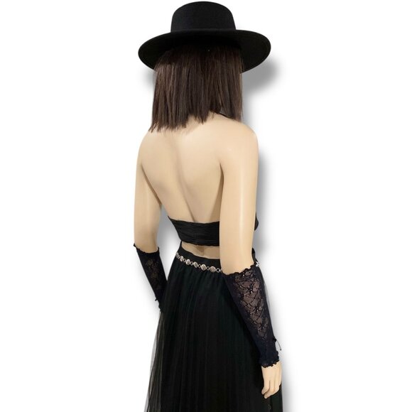 Black Lace Textured Long Arm Cover Fingerless Gloves - New - Picture 2 of 3